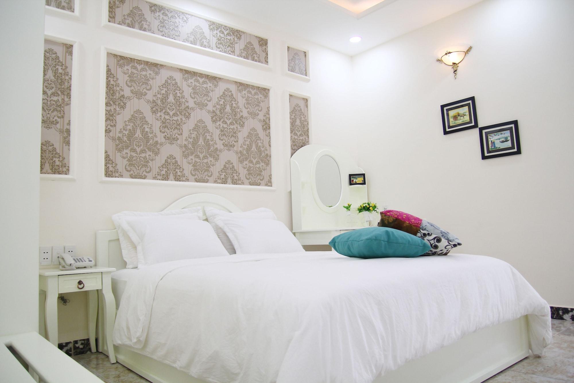 Chez Mimosa Boutique - New Address 135 Tran Hung Dao Hotel Ho Chi Minh City Exterior photo