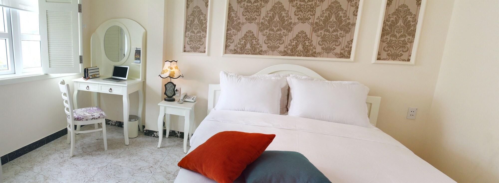 Chez Mimosa Boutique - New Address 135 Tran Hung Dao Hotel Ho Chi Minh City Exterior photo