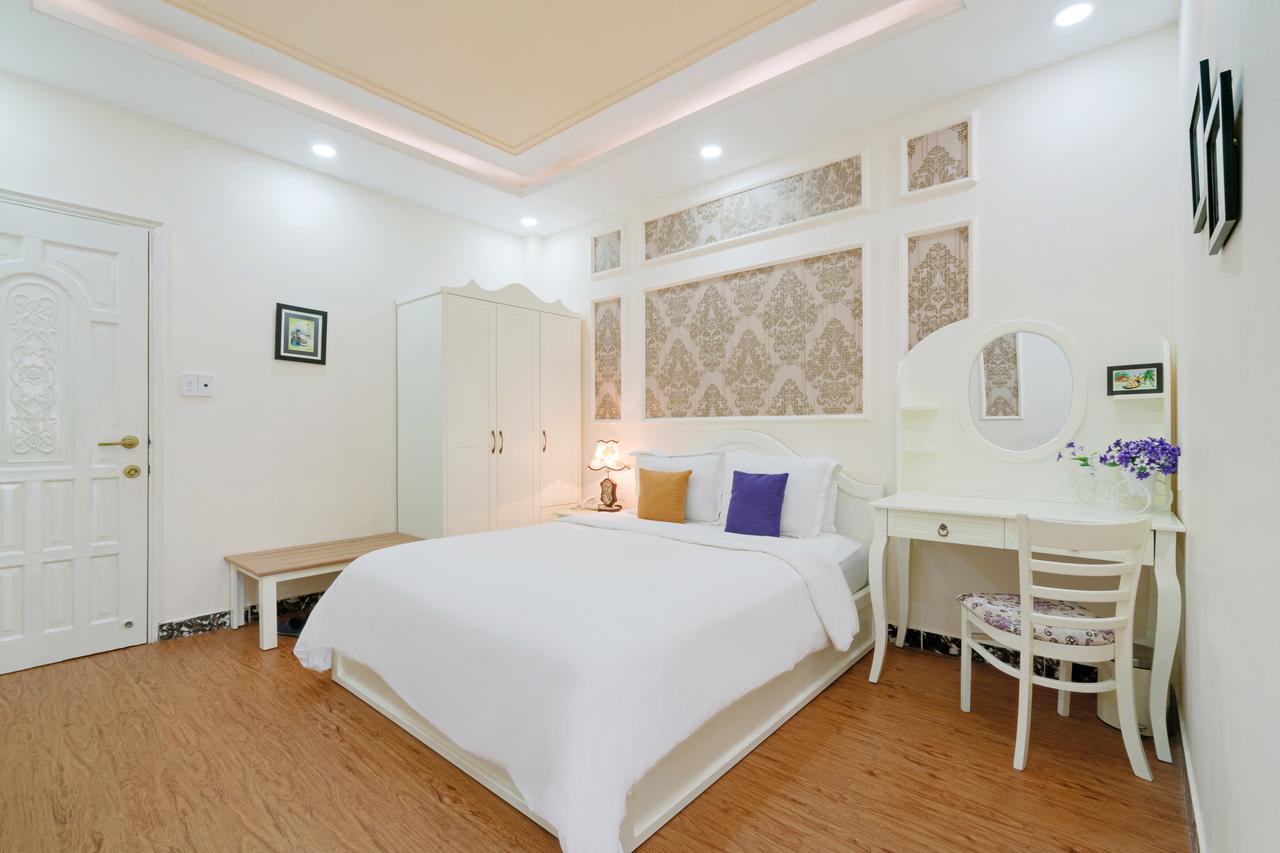 Chez Mimosa Boutique - New Address 135 Tran Hung Dao Hotel Ho Chi Minh City Exterior photo