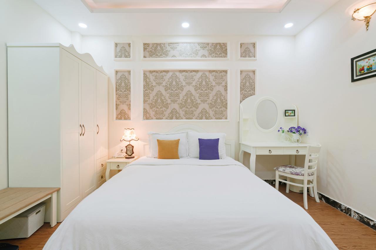 Chez Mimosa Boutique - New Address 135 Tran Hung Dao Hotel Ho Chi Minh City Exterior photo